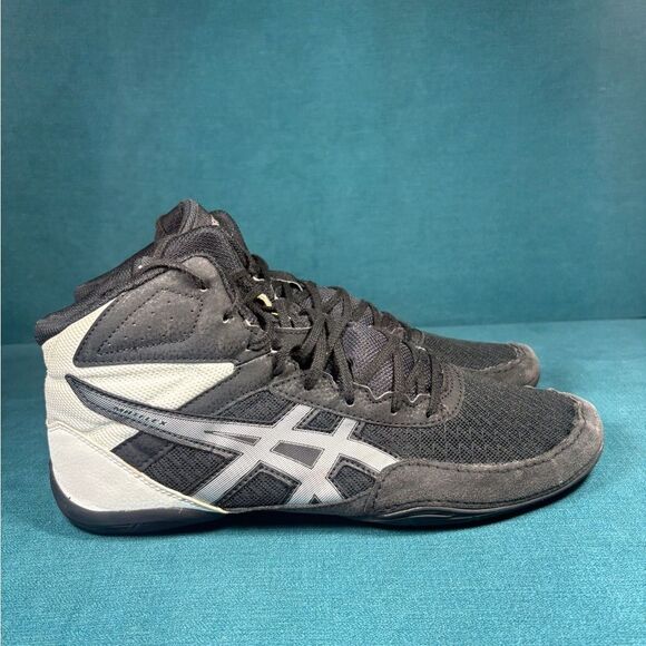 Size 12 - Men’s ASICS Matflex Wrestling shoes - Picture 3 of 8